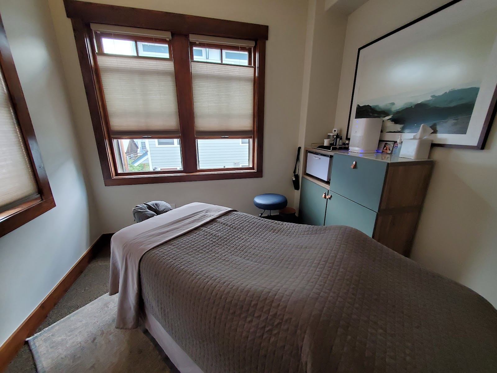 Creekside Spa - Massage, Organic Facials, Organic Body Treatments, and Natural Pedicures nail photo 1